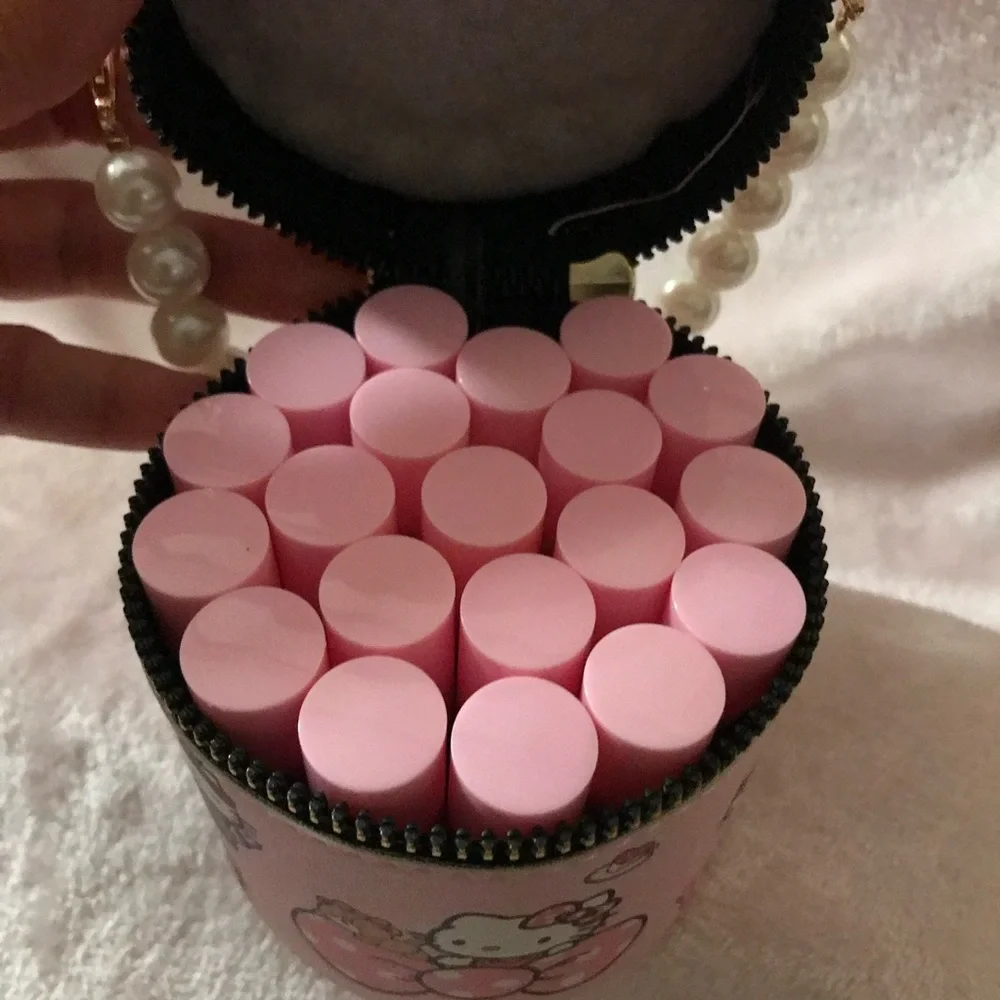 Sanrio Hello Kitty Matte Shine Glitter 20 Piece LipGloss Pearl Pink Bag New
